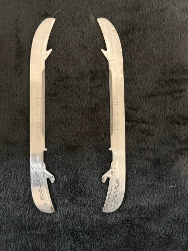 Bauer Fly-X 230 mm (Used)