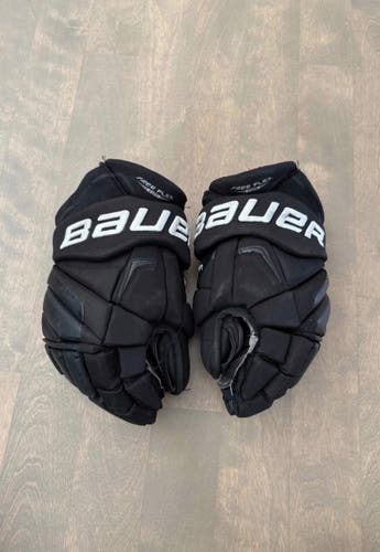 Bauer Vapor APX2 Pro Gloves 14" (Used)