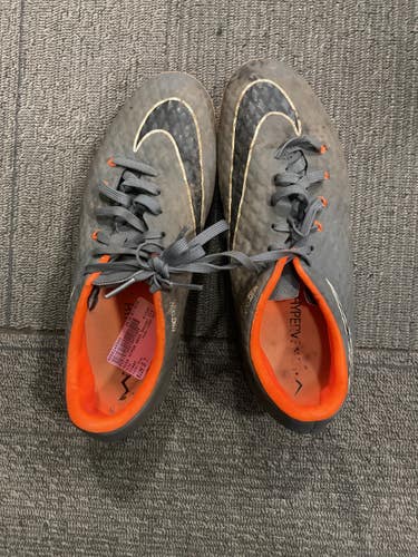 Used Nike HYPER NOVA Soccer Cleats Grey Senior 7 11614-S000246509