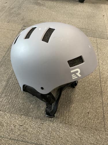 Used RETROSPEC HELMET Snowsport Helmet Adult Black LG 11614-S000246413