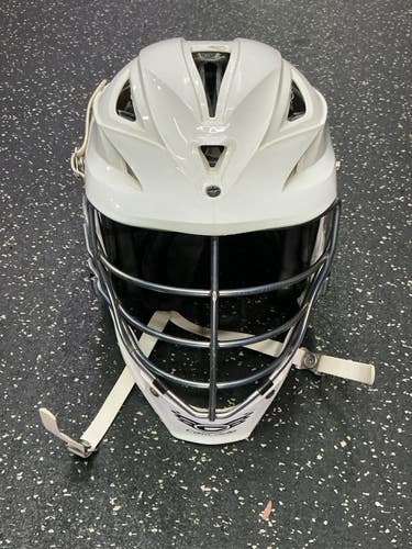 Used Cascade R Lacrosse Helmet White One Size 10743-C000497391