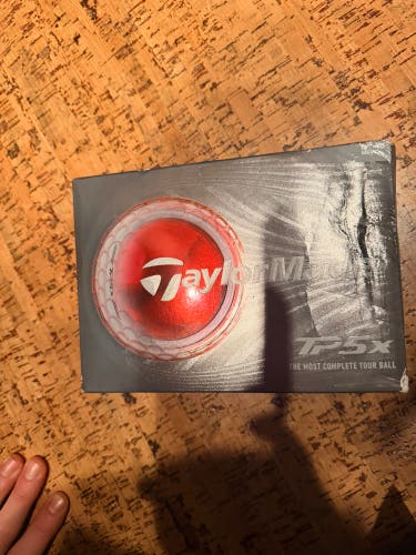 TaylorMade TP5X Balls 12 Pack (1 Dozen) (New)