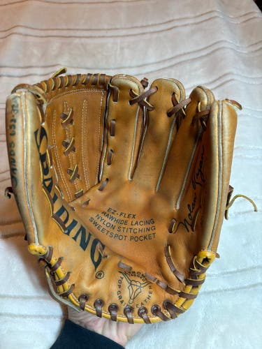 Spalding Nolan Ryan Advisory Staff RH Baseball Glove 42-6115 11.5" (Used)