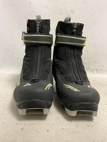 Used Fischer JR COMBI Boys NNN XC Ski Boots Black W 05-05.5 / JR 03.5-04 11855-S000212083