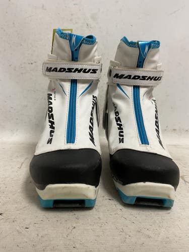 Used Madshus METIS S Womens NNN XC Ski Boots Carolina Blue W 05-05.5 / JR 03.5-04 11855-S000212082