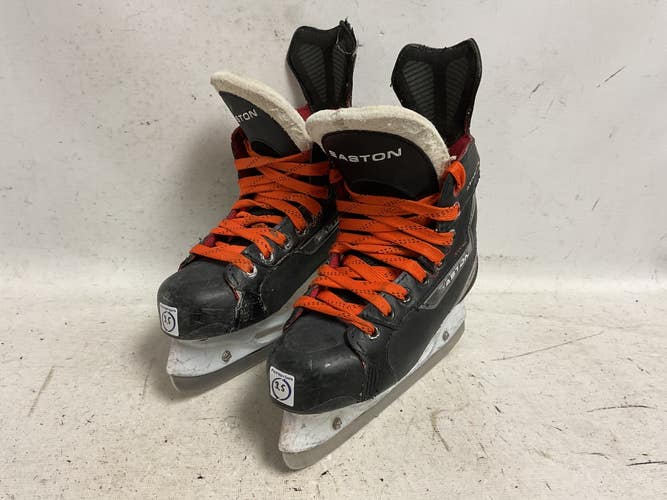 Used Easton SYNERGY EQ30 Junior Hockey Skate White/Black/Red Junior 03 11855-S000211897