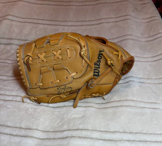 Wilson Ron Guidry Pro Style A2242 LH Baseball Glove 12" (Used)