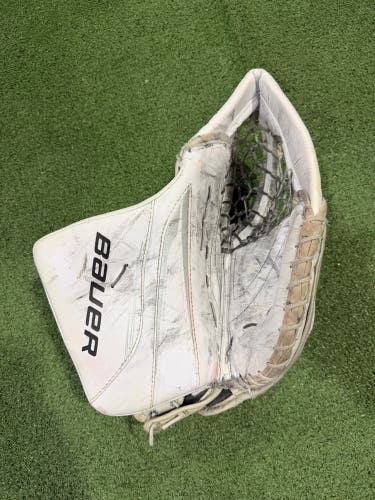 Bauer Vapor X5 Pro Goalie Glove Regular | Senior