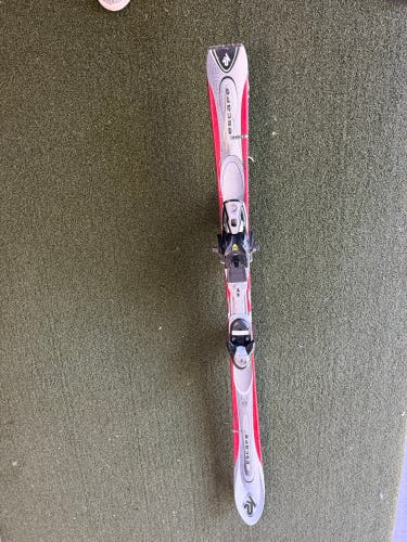 K2 Escape 103 cm All Mountain Skis With Bindings (Used)