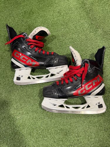 CCM JetSpeed FT670 Hockey Skates | Size 4.5 Regular