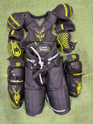 Sher-Wood Rekker Hockey Starter Kit | Youth | Sizes In Photos