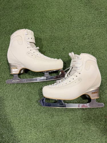 EDEA Ice Fly Figure Skates | Size 240