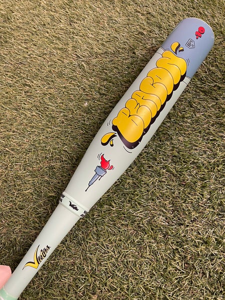 Victus Nova Lit Beacon SL (2 3/4") USSSA Bat 2026 (-10)