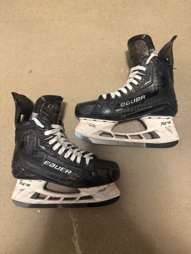 Bauer Supreme Mach Hockey Skates 7.5 (Used)