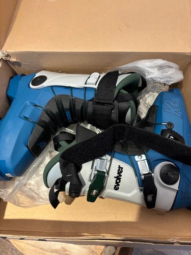 Youth K2 FL3X Evolver Ski Boots - Size 24.5