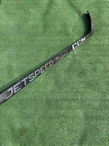 Senior CCM JetSpeed FT7 Pro Hockey Stick | RH P29