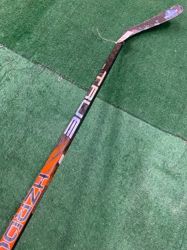 Senior True HZRDUS 9x Hockey Stick Right Handed TC2 75 Flex (Used)