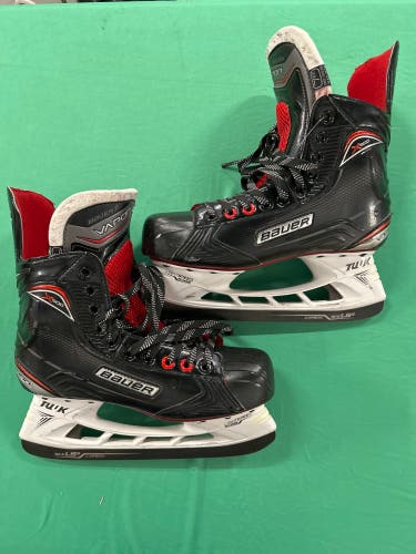 Bauer Vapor X500 Hockey Skates | Senior Size 7, Extra Wide