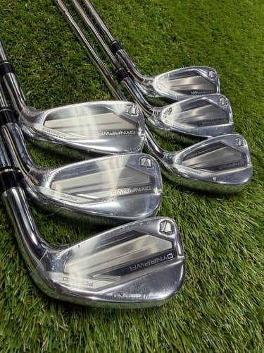 Wilson DYNAPWR IRON SET Steel - KBS TOUR LITE - Stiff Flex -RH