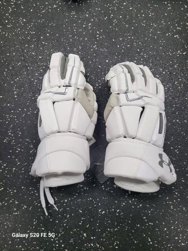 Under Armour COMMAND PRO III Lacrosse Gloves Mens White 12" 11849-S000045417