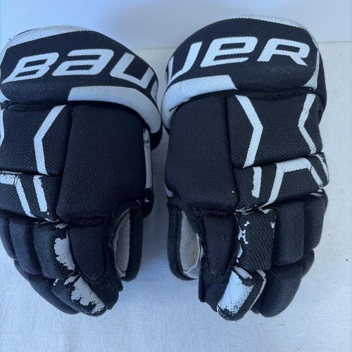 Junior Size 9 Inch Bauer Supreme 150 Ice Hockey Player Gloves
