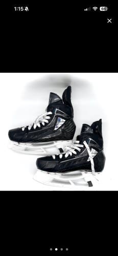 True SVH - Used Pro Stock Hockey Skates (Size 8)