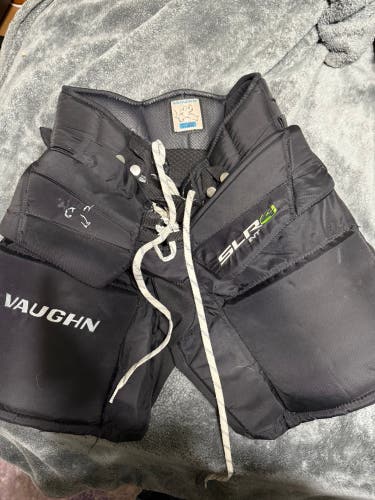 Intermediate XL Vaughn Ventus SLR4 Hockey Goalie Pants (Used)