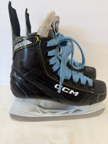 Black CCM AS-550 Hockey Skates Regular Width Size 2 (Used)
