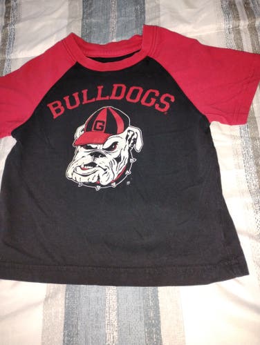 University of Georgia Bull Dog 2T Shirt (Used)