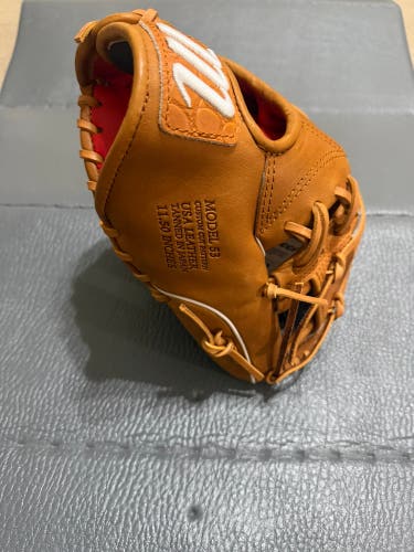Marucci Capitol Series RH Baseball Glove 11.5" (New)