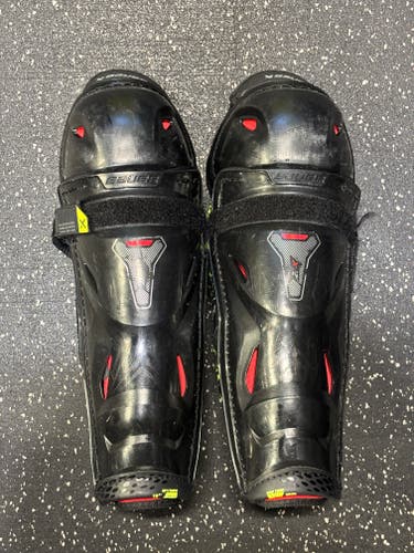 Junior Bauer Vapor 3X 12" Shin Pads (Used)