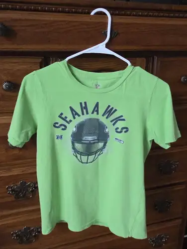 Seahawks Youth Short Sleeve T shirt size 10/12