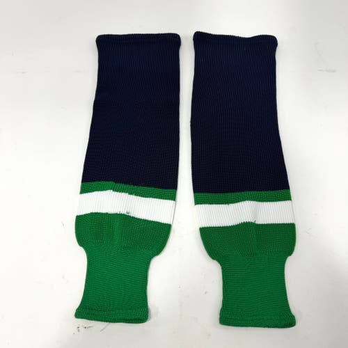 New Navy White Green Knit Socks | Adult | AB252