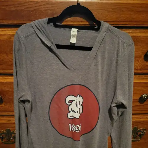 Gray size Large Women's Beadling Shirt with hood (Used)