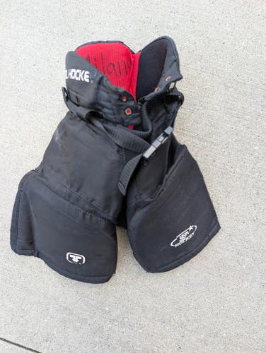 Youth Small Hockey Pants (Used)