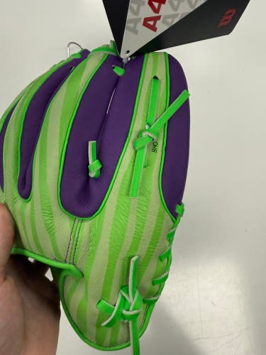 Wilson A450 LH Baseball Glove 11.5" (New)