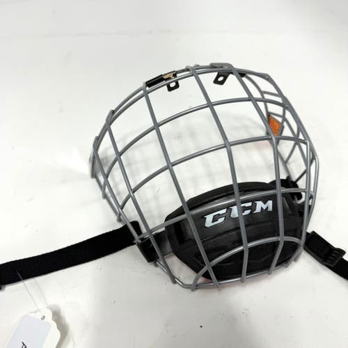 Used Silver CCM FM580 Cage | Senior XS | AB262