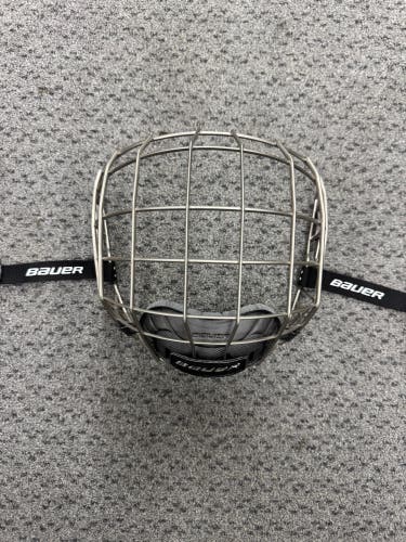 Small Bauer True Vision  FM7500 (New)