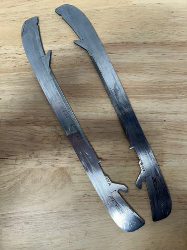 Bauer FLY-X 272mm NHL Pro Stock Skate Blades / Runners (Used)