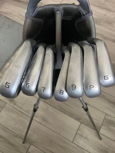 Men's 2024 Cobra DarkSpeed Right Handed Iron Set Regular Flex (7 Clubs) #5 - #9, PW, GW