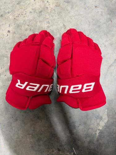 Bauer Mach Gloves 14" Pro Stock (Used)