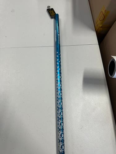 Adult Brine Swizzle Scandium Shaft (New)