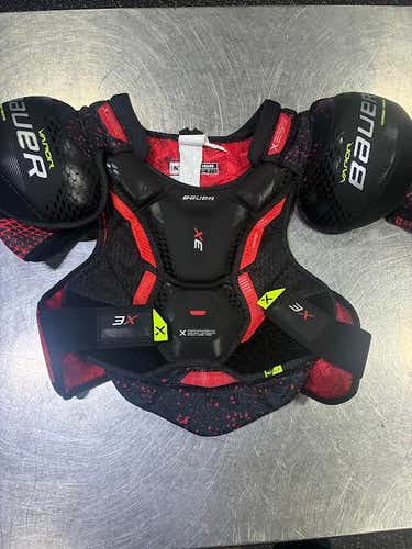 Large Intermediate Bauer Vapor 3X Shoulder Pads (Used)