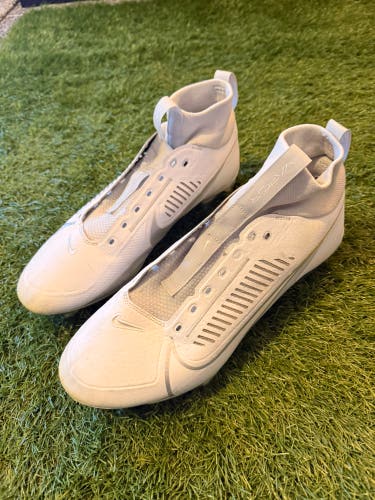 White Men's Size M 12.0 (W 13.0) Adult Nike Vapor Edge Pro 360 High Top Molded Cleats (Used)