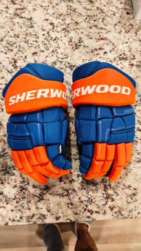 Sher-Wood Code Encrypt Pro Gloves 14" Pro Stock islanders blue and orange