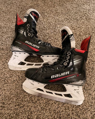 Bauer Vapor 4X - Size 6 Fit 2 Intermediate Hockey Skates