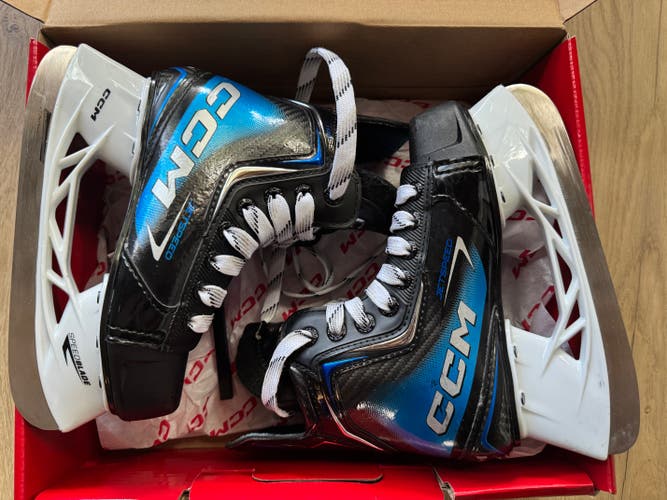 CCM JetSpeed XTRA SE Hockey Skates youth 13