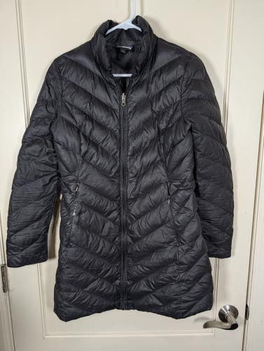 Patagonia Womens Silent Down Puffer Parka Size: S Black Jacket Coat FLAWS