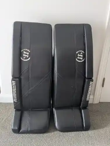 34" Warrior Ritual G5 Goalie Leg Pads (Used)