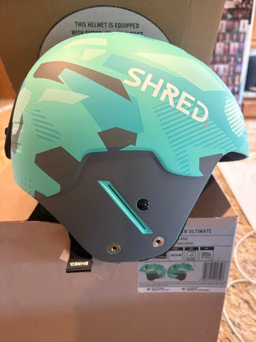 Unisex Small Shred Helmet (New) FIS Legal